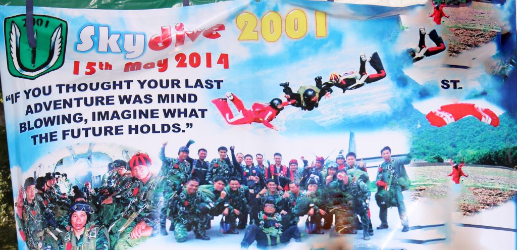 กระโดดร่ม Skydive 2001