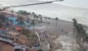 SCARY TSUNAMI IN INDONESIA