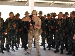 ฝึกการใช้อาวุธและแก้ไขเหตุติดขัด